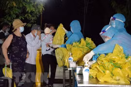 Repatriados unos 340 vietnamitas varados en Australia, Nueva Zelanda y Tonga