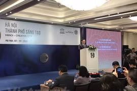 Efectúan coloquio sobre construcción de una Hanoi creativa