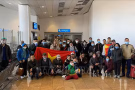 Repatrian a 69 ciudadanos vietnamitas desde países africanos