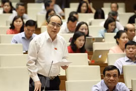 Parlamento de Vietnam analiza soluciones para la recuperación económica post-pandemia