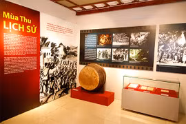 Exhibirán objetos con valor histórico sobre la Revolución de Agosto de Vietnam