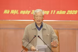 Máximo dirigente vietnamita asiste a reunión de Comisión Militar Central
