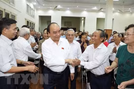 Vietnam logra superavít comercial de 17 mil millones de dólares por primera vez, según primer ministro