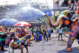 Tailandia considera extender vacaciones de Año Nuevo Songkran