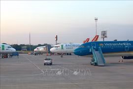 Sopesa Vietnam reapertura de vuelos a países con control efectivo del COVID-19