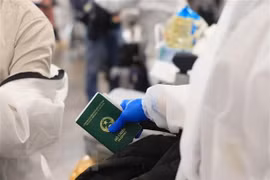 Vietnam por reanudar paulatinamente vuelos comerciales internacionales 
