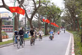 Flexibiliza Hanoi restricciones antiepidémicas