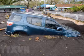Filipinas insta a pobladores a evacuar antes la llegada del tifón Vamco
