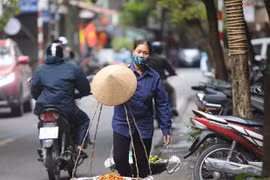 Fondo multimillonario para afectados por pandemia en Vietnam: decisión sin precedente