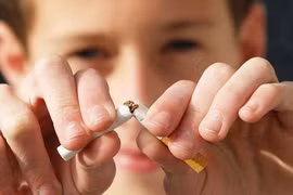 Lanzan en Vietnam concurso online sobre prevención del consumo de tabaco