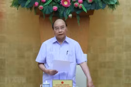 Premier de Vietnam traza orientaciones para mitigación de consecuencias del COVID-19