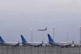 Industria de aviación de Indonesia comenzará a recuperarse en 2022