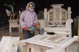 Buscan convertir a Vietnam en centro de producción de artículos madereros de decoración de interiores del mundo