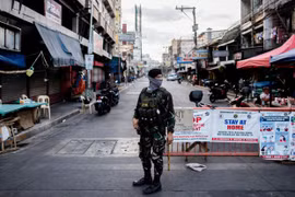 Aliviará Filipinas las restricciones económicas sobre Manila
