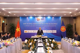 Se reúne premier de Vietnam con patrocinadores de la 37 Cumbre de ASEAN