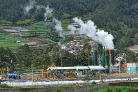 BAD ayuda a Indonesia a desarrollar energía geotérmica