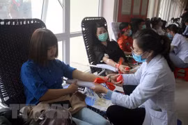 Nutrida participación en donación de sangre en provincia vietnamita