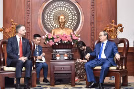 Dirigente de Ciudad Ho Chi Minh recibe a embajador estadounidense
