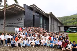 Desarrollan programa "Escuela de ciencias de Vietnam" en Binh Dinh