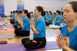 Celebrarán en Vietnam Día Internacional del Yoga