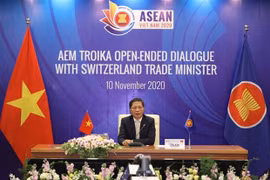 ASEAN y Suiza se comprometen a mejorar lazos económicos