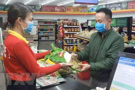 Inflación en febrero registra leve reducción 