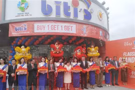 Productos de compañía zapatera vietnamita Biti´s consquistan a consumidores camboyanos