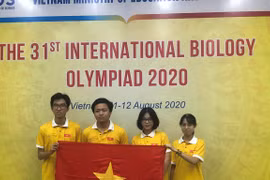Vietnam gana una medalla de oro en la Olimpiada Internacional de Biología 2020