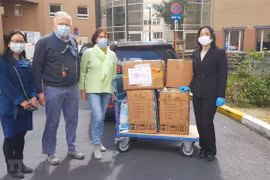 Ciudadana vietnamita brinda aportes a la lucha contra COVID -19 en Bélgica
