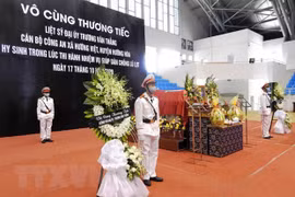 Destacan aportes de fuerzas policíacas a actividades de rescate en desastres naturales en Vietnam