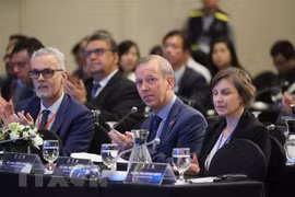 Expertos discuten sobre el Mar del Este y el mantenimiento de la paz y cooperación regionales