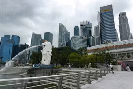 Singapur prohibirá a visitantes por temor de COVID-19
