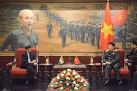 Mantienen Vietnam y la India cooperación eficiente en defensa