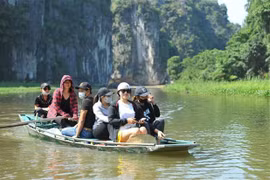 Sitios turísticos vietnamitas garantizan medidas preventivas contra epidemia al ser reabiertos