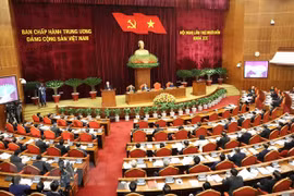 Analiza Comité Central del Partido Comunista de Vietnam labores de personal 