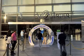 Bangkok cierra centros comerciales y mercados para frenar propagación de coronavirus