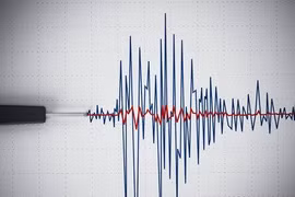 Fuerte sismo en el mar de Indonesia