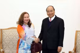 Recibe premier de Vietnam a embajadores de Malasia y Armenia 