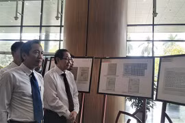 Celebran en Hanoi exposición temática sobre movimiento de emulación patriótica