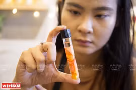 Iris Nguyen y su Perfumery House 