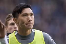Discutirán contrato de defensor vietnamita con el club holandés Heerenveen