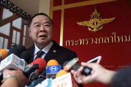 Tailandia: Vicepremier Prawit acepta liderar el partido gobernante Palang Pracharath