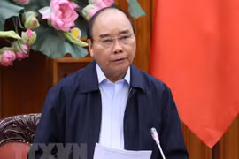 Prohibirá Vietnam congregaciones con más de 20 personas para frenar contagio del COVID-19