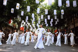 Celebrarán Festival Ao Dai en ciudad antigua de Hoi An