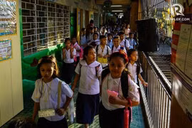 Filipinas no reabrirá escuelas hasta tener vacuna del virus SARS-CoV-2