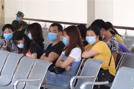 Arrestan y ponen en cuarentena a unas 10 personas que entraron a Vietnam de forma ilegal