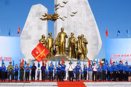 Lanzan en provincia vietnamita campaña veraniega de jóvenes voluntarios