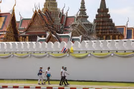 Cierra Tailandia puertas fronterizas terrestres