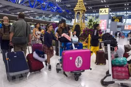 Tailandia considera reanudación de vuelos internacionales