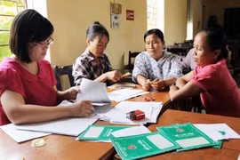 Analizan labores directivas partidistas sobre préstamos según políticas sociales en Vietnam